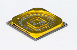 用于传感器模块的 3D 陶瓷封装基板